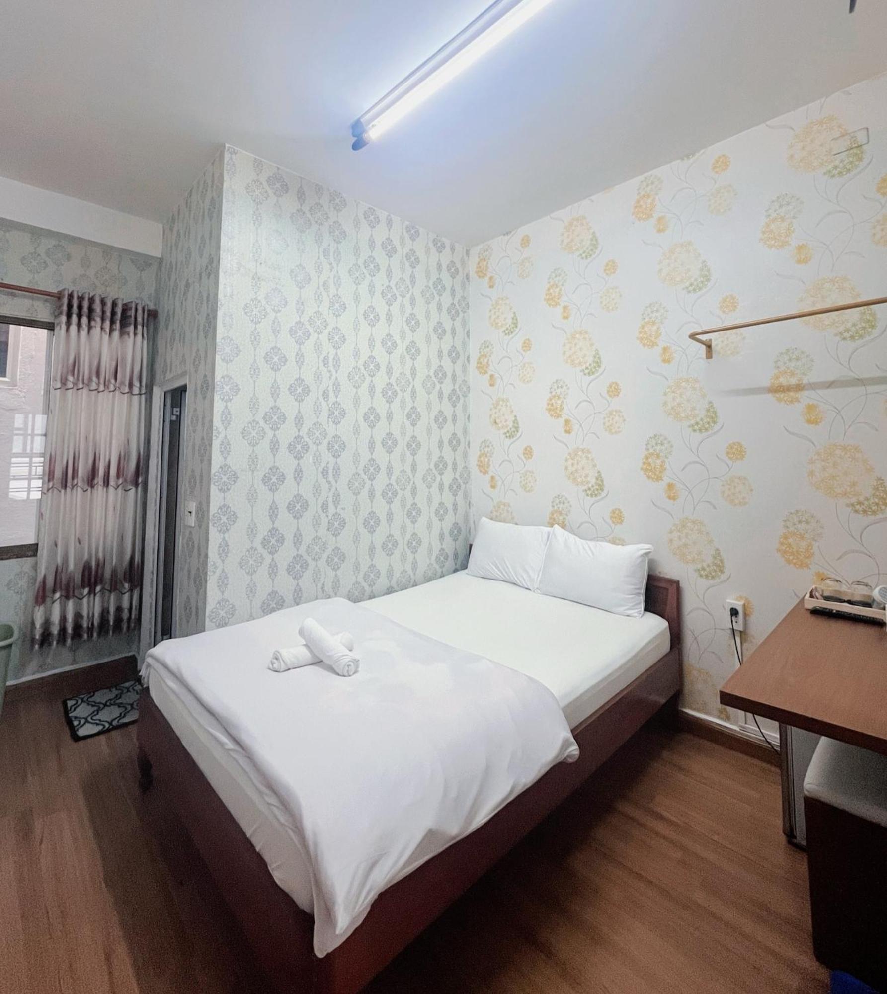 Glory Gia Huy Hotel Dalat Exteriör bild