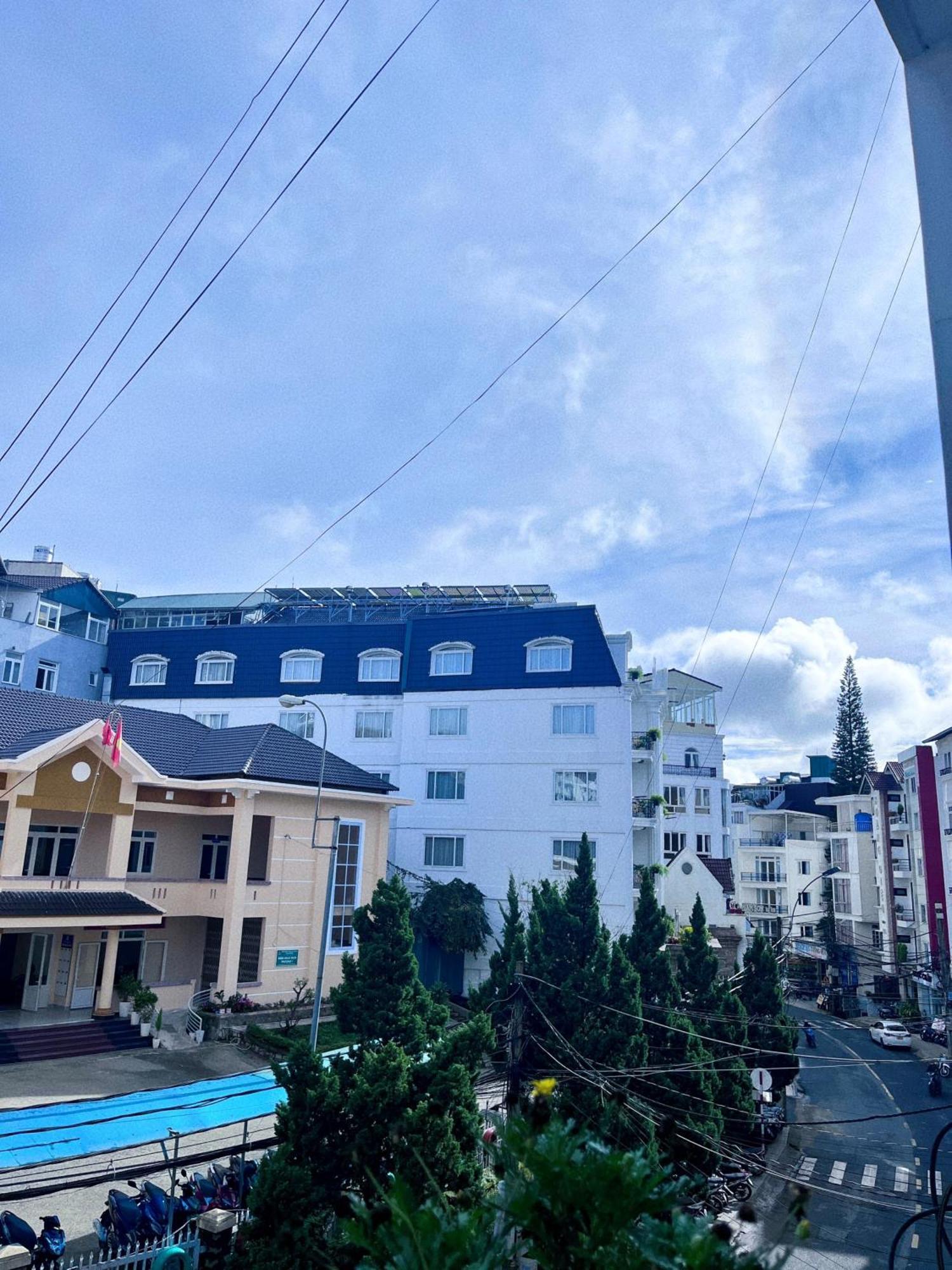Glory Gia Huy Hotel Dalat Exteriör bild