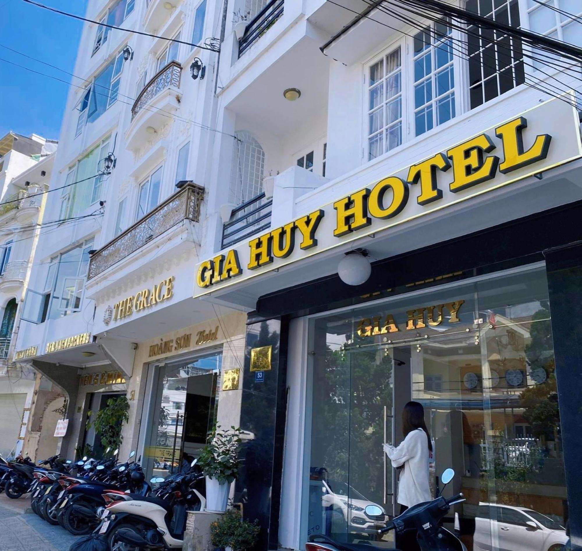 Glory Gia Huy Hotel Dalat Exteriör bild